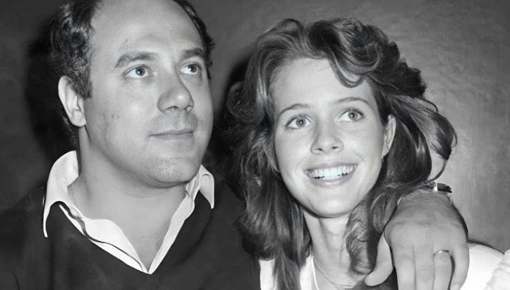 Carlo Verdone e Natasha Hovey in una foto promozionale di "Acqua E Sapone"